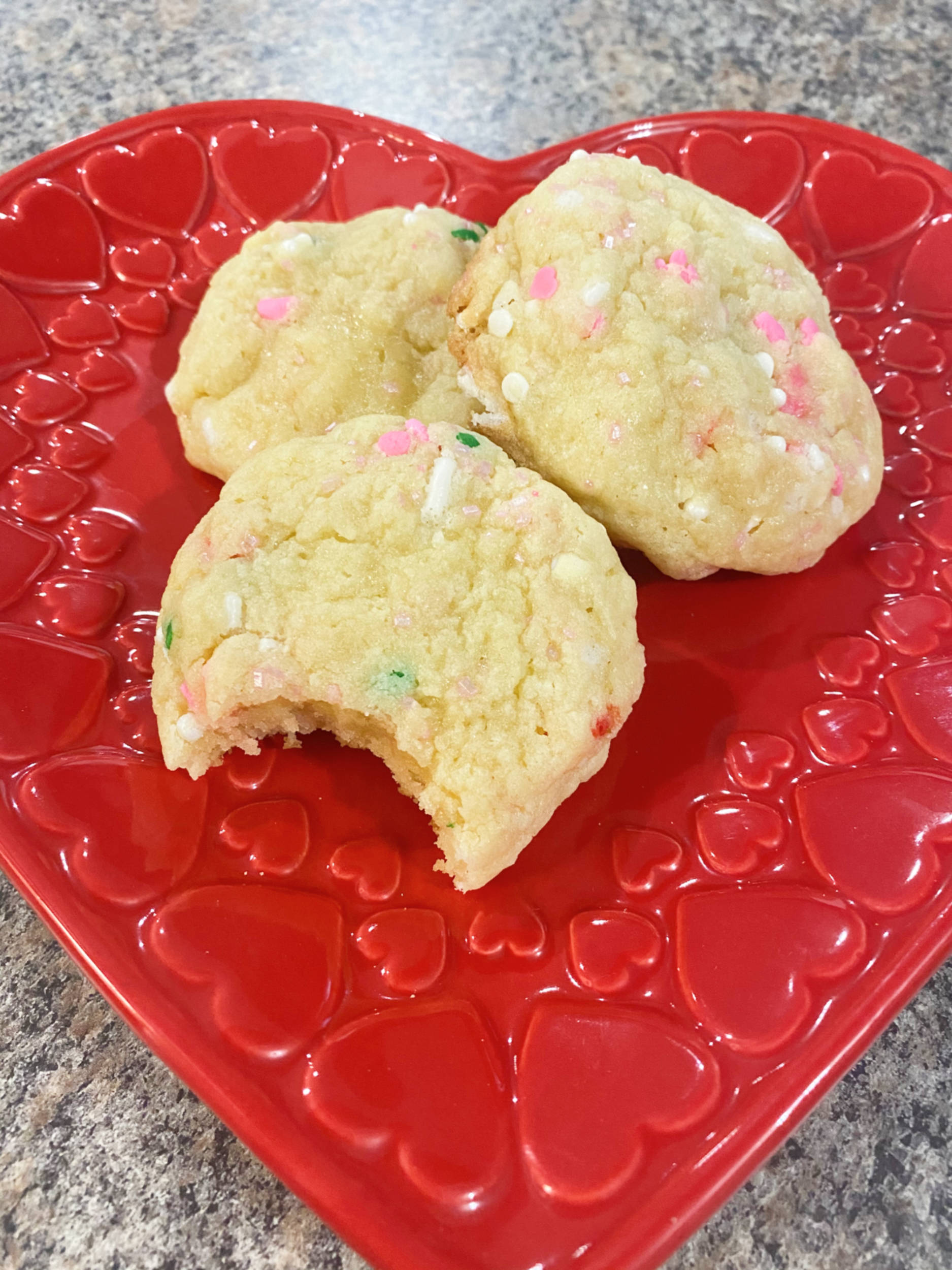 Valentines Funfetti Cookies - Freshly Homecooked